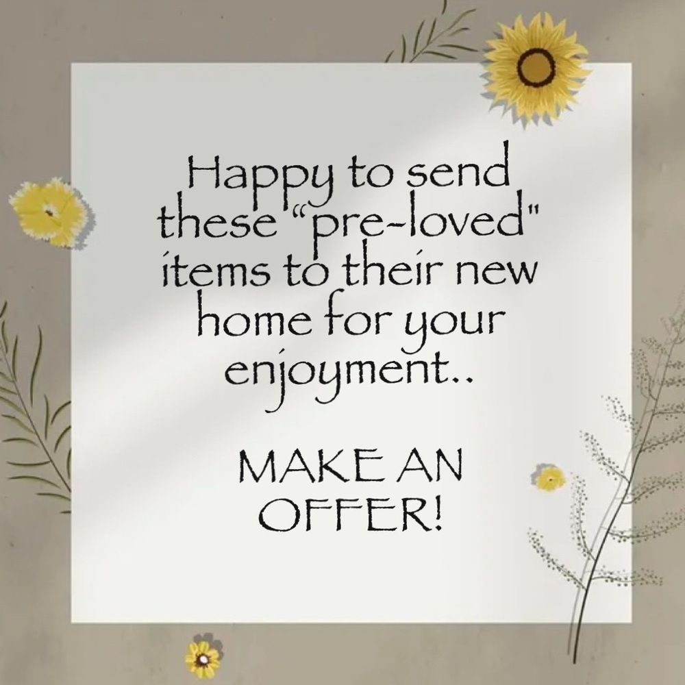 🌻ALL REASONABLE OFFERS SERIOUSLY CONSIDERED🌻